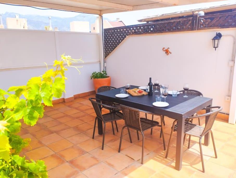 דירות נרחה Penthouse With Jacuzzi And Spectacular Sea Views מראה חיצוני תמונה